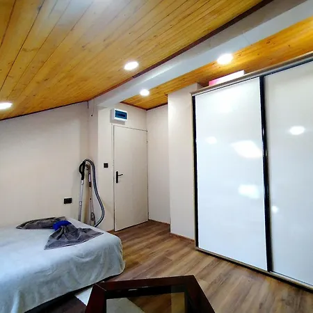 Low Budget With Breakfast #3 * Варна